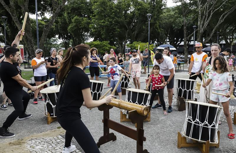 Festivais relâmpago de brincadeiras na programação do Verão Curitiba. Curitiba, 22/01/2023. Foto: Hully Paiva/SMCS