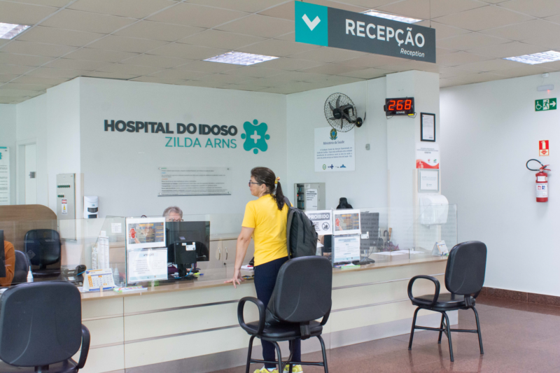 Hospital do Idoso é exclusivo para pacientes encaminhados pela Central de Leitos